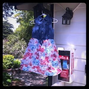 Beautiful denim and floral dress for pretty girls!